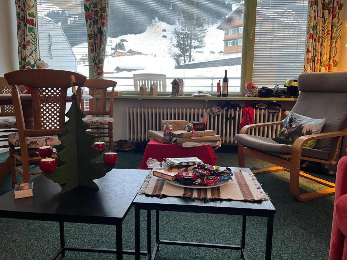 Aparthotel 333 Mit Schwimmbad Kleinwalsertal Миттелберг Экстерьер фото